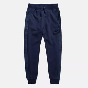 Nike Statement Joggers